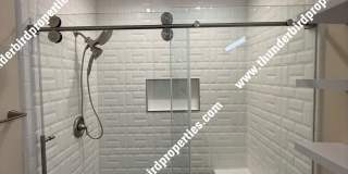 Beautifully remodeled Uptown location Gallery 16