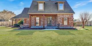 100 Sanro Drive Gallery 1