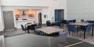 Burbank Senior Artists Colony - Senior Housing Gallery 13