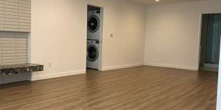 c11670 Gallery 8