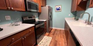 All Utilities Included in Furnished 2 Bedroom Duplex Available August 2026 Through May 2027! Gallery 8