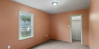 2515 1/2 Sumner Avenue - 2 Gallery 10