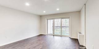 7420 LAKEVIEW Drive unit: W205 Gallery 11
