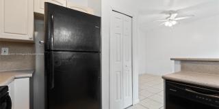 1406 Southeast 26th Court Gallery 4