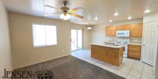 Hidden Valley Town Home Gallery 10