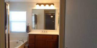 Spacious 4 Bedroom with RV Access in Rosamond Gallery 18