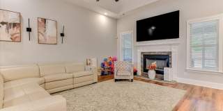 1213 Elbron Drive Gallery 7