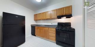 Hunting Hills Gallery 3