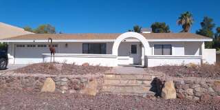 Stunning Lake Havasu Rental 4 BR/ 3BA Pool Home Backing to Park Gallery 3