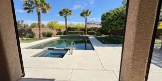 Elegant Desert Retreat – 3+ Bedroom Home with Pool in Mountain’s Edge Gallery 4
