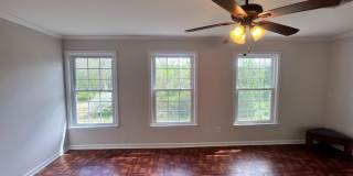 516 MEADOW HALL Drive Gallery 13