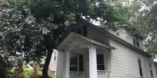 AVAILABLE JUNE 1ST - 2 Bed 1 Bath Home in Craft District! Gallery 1