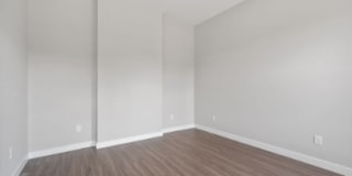 1904 Linn Street - 2 Gallery 2
