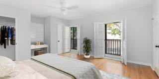 329 N Swall Dr unit: 329 Gallery 7
