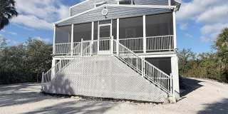 707 40TH STREET W Gallery 1