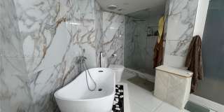 19195 Mystic Pointe Dr Gallery 12