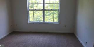 21227 DELEVAN Way Gallery 35