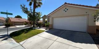 Cozy 3Bed/2Bath/2Car Residence located in beautiful Summerlin! Gallery 25