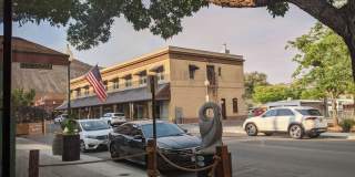 305 Main Street Gallery 1