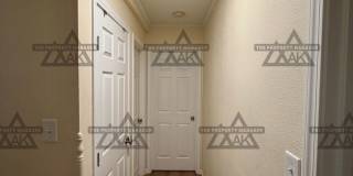 4 Bedroom Home in Fairbanks / Washer& Dryer / Cat Friendly Gallery 19