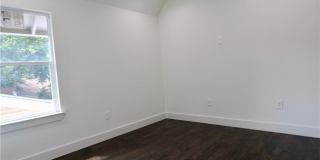 705 Harris Full - Modern Duplex 8 Bed / 7.5 Bath Available August 2027 Gallery 83