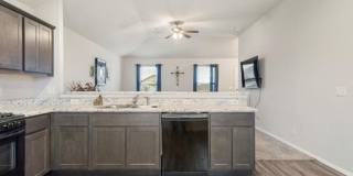 Spacious 3 Bed 2 Bath Home with 2 car garage and large backyard. Broken Arrow Schools! Gallery 8