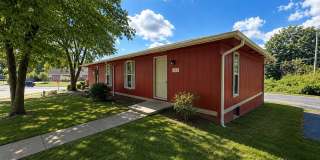 Stonegate Complex -- Fully Furnished and Utilities Included! Gallery 3