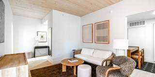 517 W Main Street Gallery 19