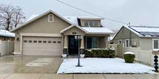 Charming 3 Bed, 2 Bath Home in South Salt Lake! Gallery 1