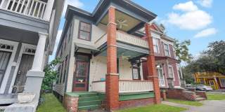 2 BED | 1 BATH | STARLAND DISTRICT Gallery 3