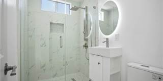 10848 Huston Street Gallery 13