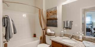 Commonwealth at 31 Gallery 24