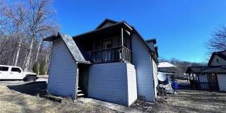 1731 W 8th Street Gallery 1