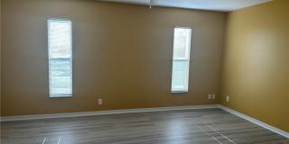 1915 SW 13th Street Gallery 20