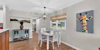 301 KINGS Boulevard Gallery 13
