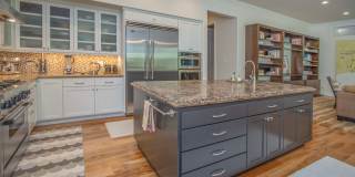 Stunning 4Bed/5bath Home in Kentfield Gallery 4