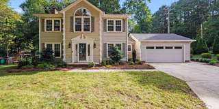 Hunley Creek Charmer: 3BR with Garage Studio, Cathedral Ceilings & Prime Location! Gallery 1