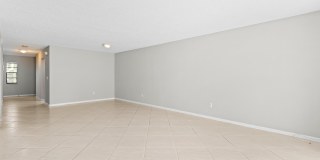 9270 Vista Del Lago Gallery 6