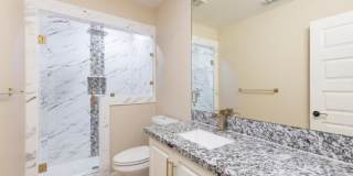 1901 W 25th 1/2 Street Gallery 12