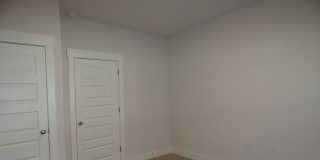 4-Bedroom Home - Community Pool Gallery 27