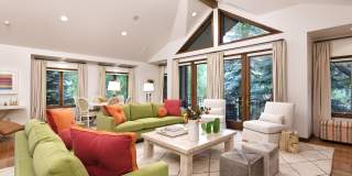 207 N Second Street Gallery 1