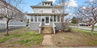 902 S Washington Avenue Gallery 1