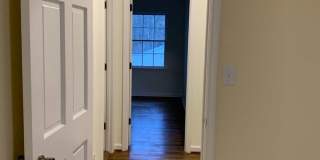 4 BR 3 BATH in Cedar Creek! Gallery 29