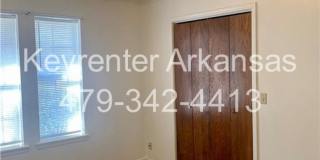 Charming Home with Open Kitchen, Fireplace & 2‑Car Garage Gallery 19