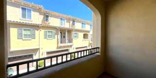 2 bed, 2.5 bath located in Corona, CA! Gallery 36