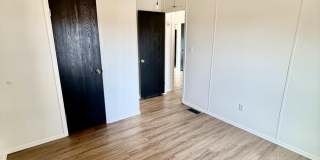 5333 S Santa Claus Avenue 5333 S Santa Claus Avenue Gallery 19