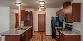 Oak Springs Apartments Gallery 16