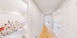 End Unit Brick TH 3 BED + 4.5 BA Roof top Deck Gallery 7