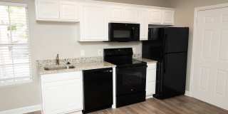 4413 Riverwood Drive Gallery 1