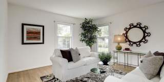 10239 GAINSBOROUGH Road Gallery 5